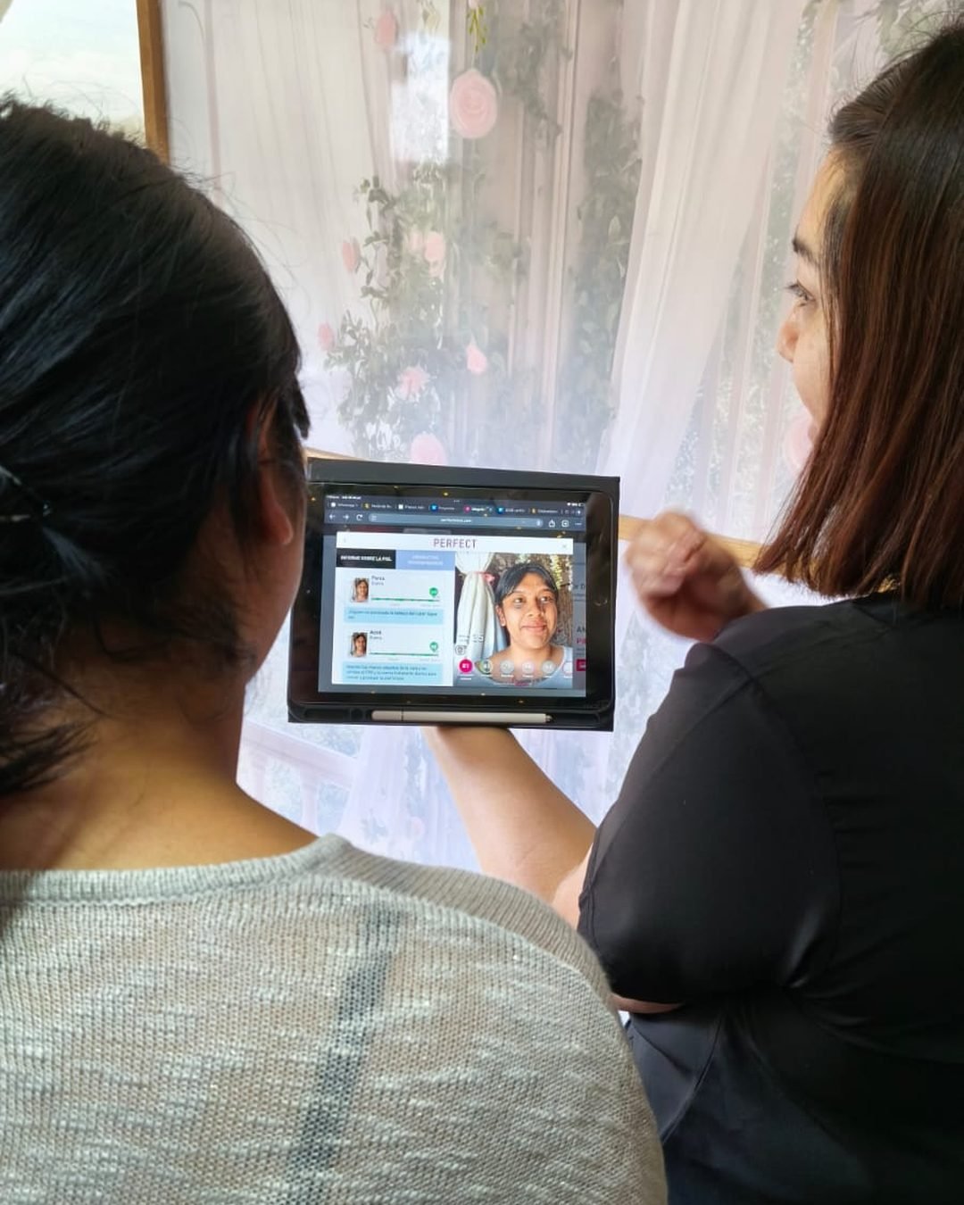 Análisis de piel con tecnología en Nemiia Spa Condesa CDMX