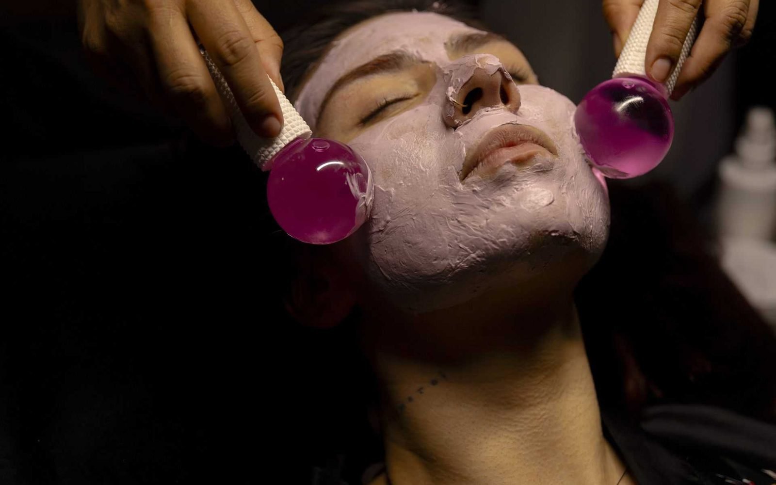 Tratamiento facial en Nemiia Spa Condesa CDMX